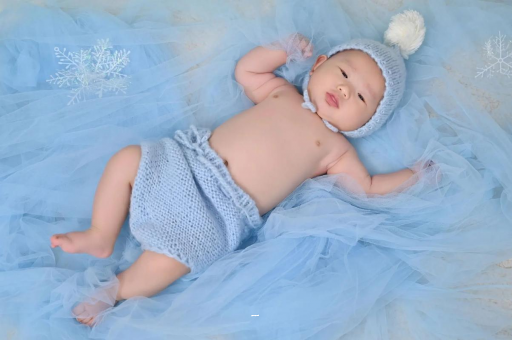 吐鲁番摸孕妇肚子沾喜气